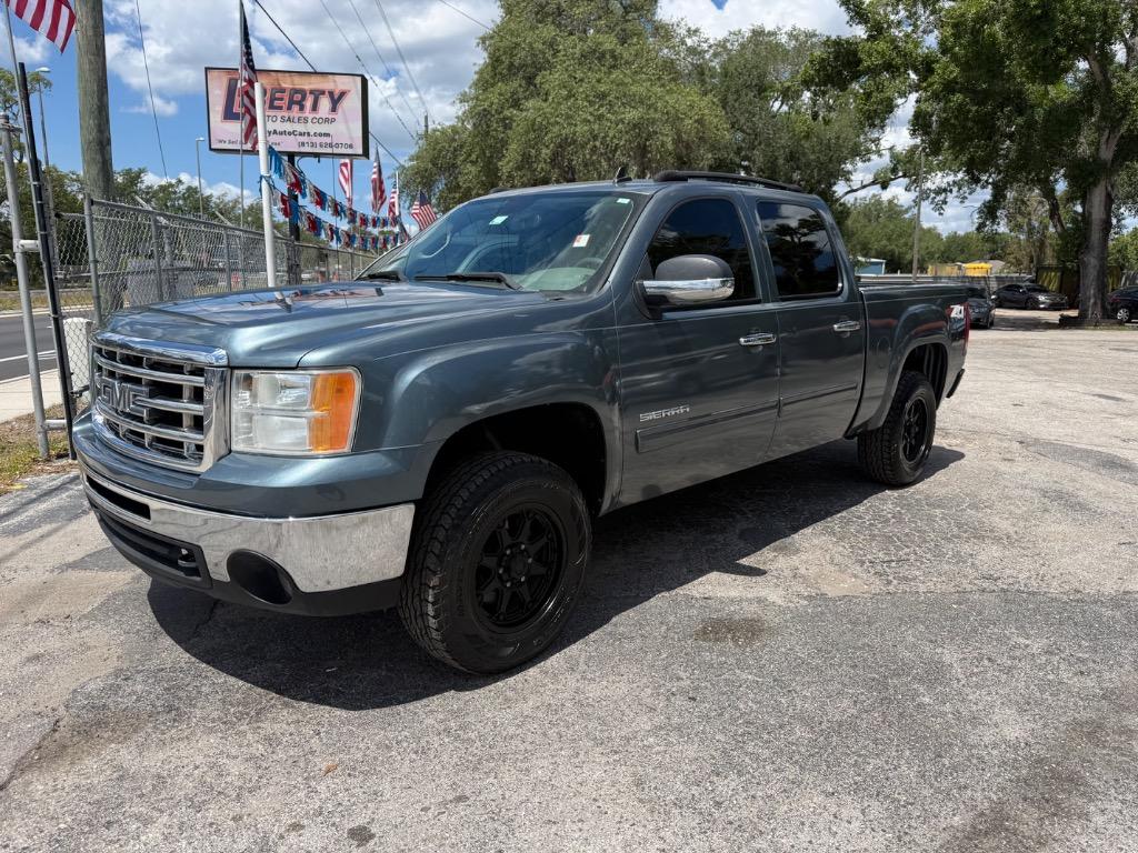 2011 GMC Sierra 4WD Crew Cab SLE SWB's photo