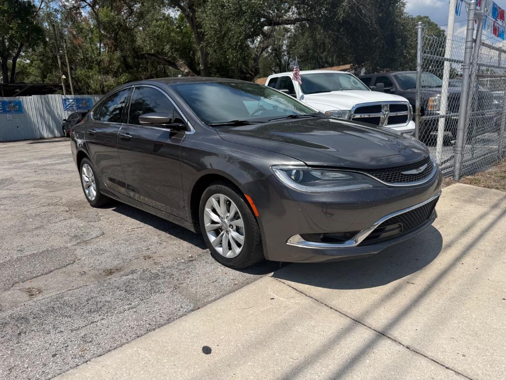 2015 Chrysler 200