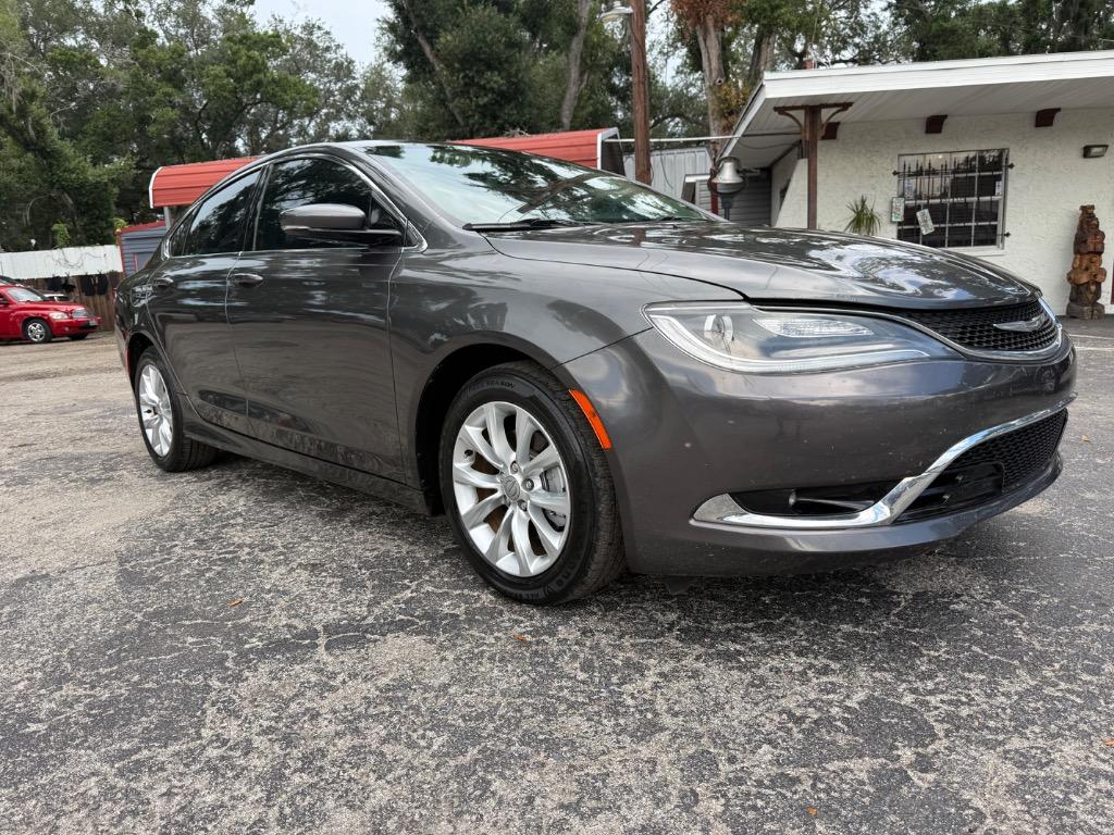 2015 Chrysler 200 C's photo